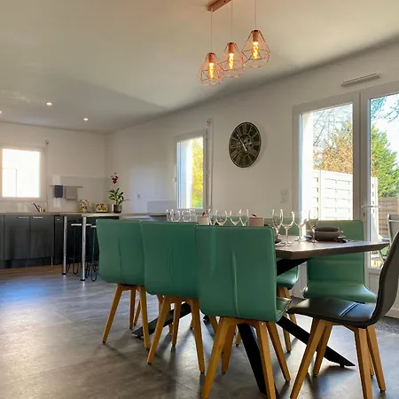 Rénové Au Cœur Du Vignoble Nantais, Proche Hellfest, Terrasse, Jardin Clos, Parking, Vélos à Dispo - Fr-1-306-1230 * Clisson