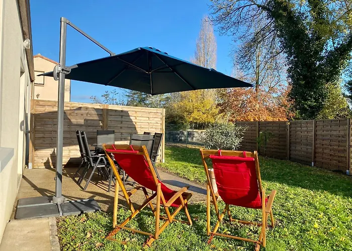 Renove Au Coeur Du Vignoble Nantais, Proche Hellfest, Terrasse, Jardin Clos, Parking, Velos A Dispo - Fr-1-306-1230 *